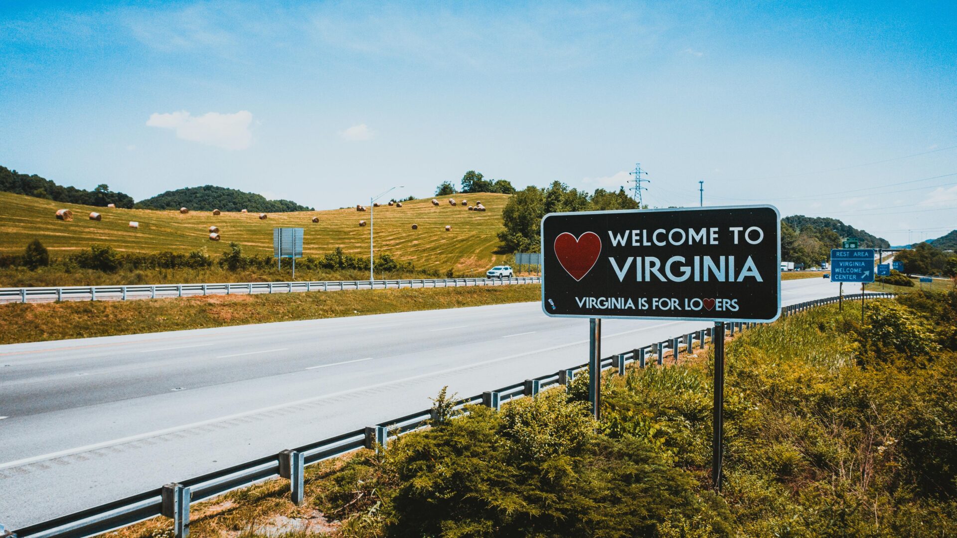Essential Moving Tips for Relocating to Reston, VA