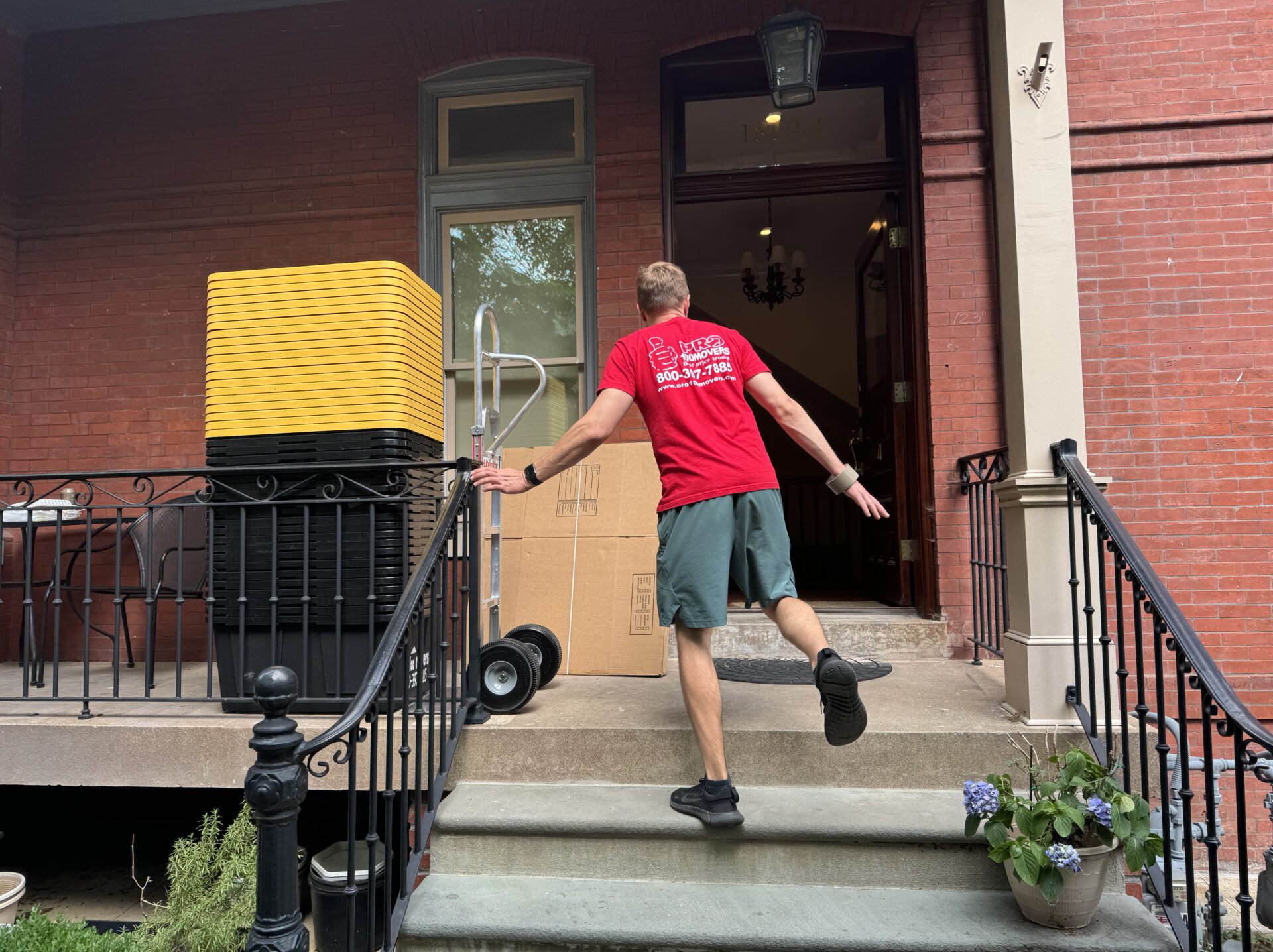 Sustainable Moving: Eco-Friendly Relocation Tips for a Greener Move