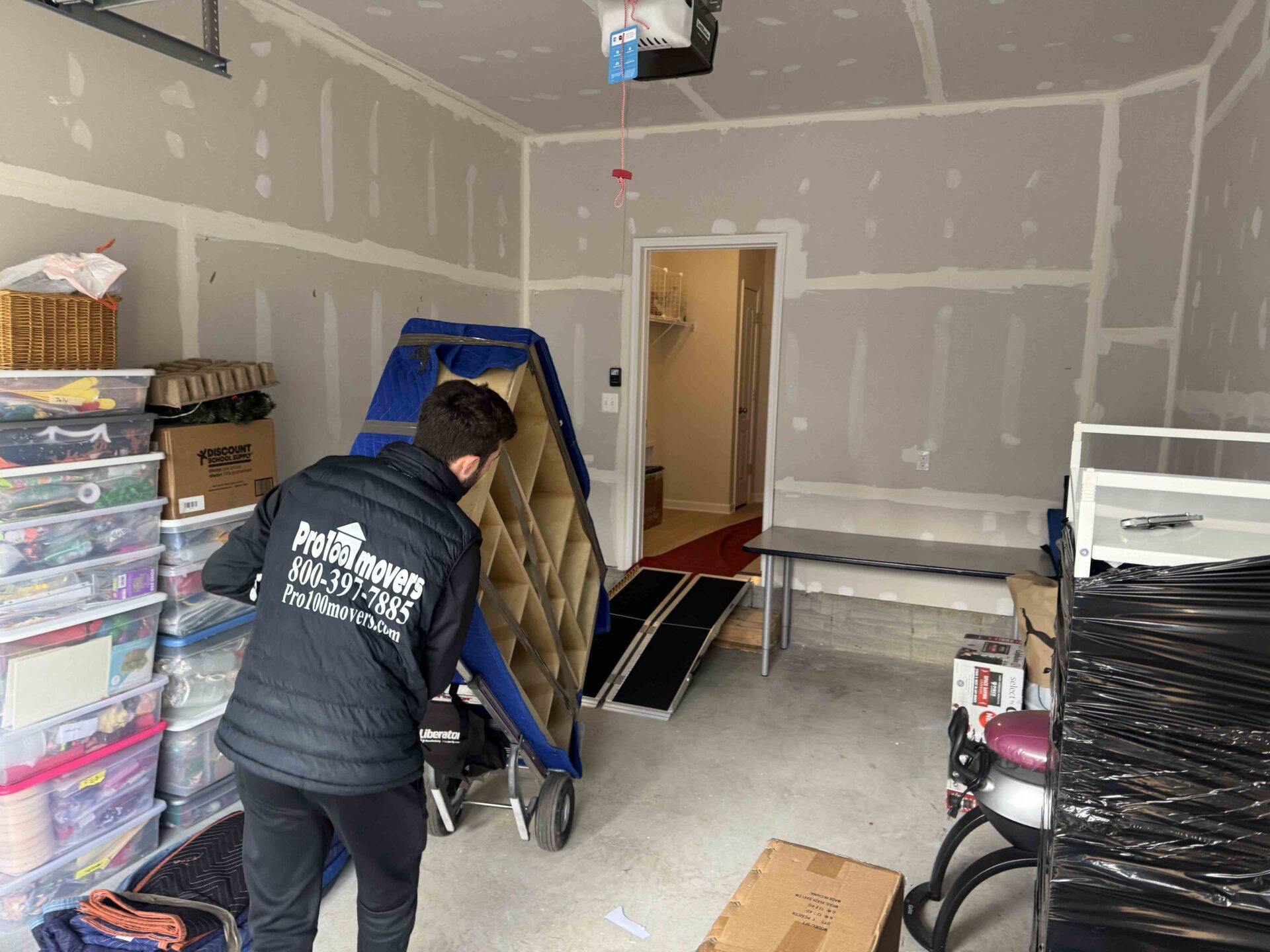 5 Reasons to Move Before the Fall Rush in Maryland and Virginia | Pro100Movers