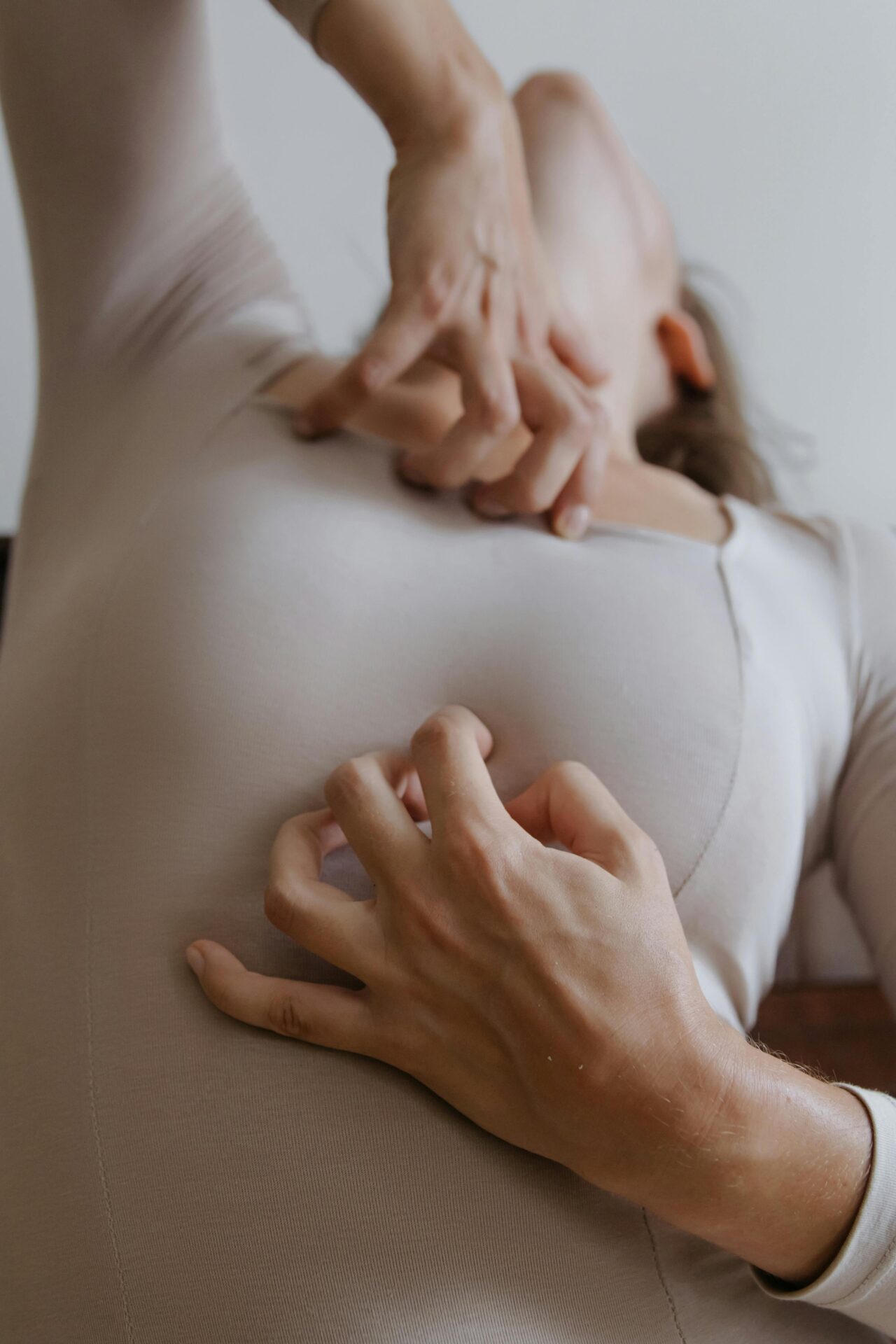 How to Handle Seasonal Allergies When Moving in Spring: Tips & Tricks for a Comfortable Move
