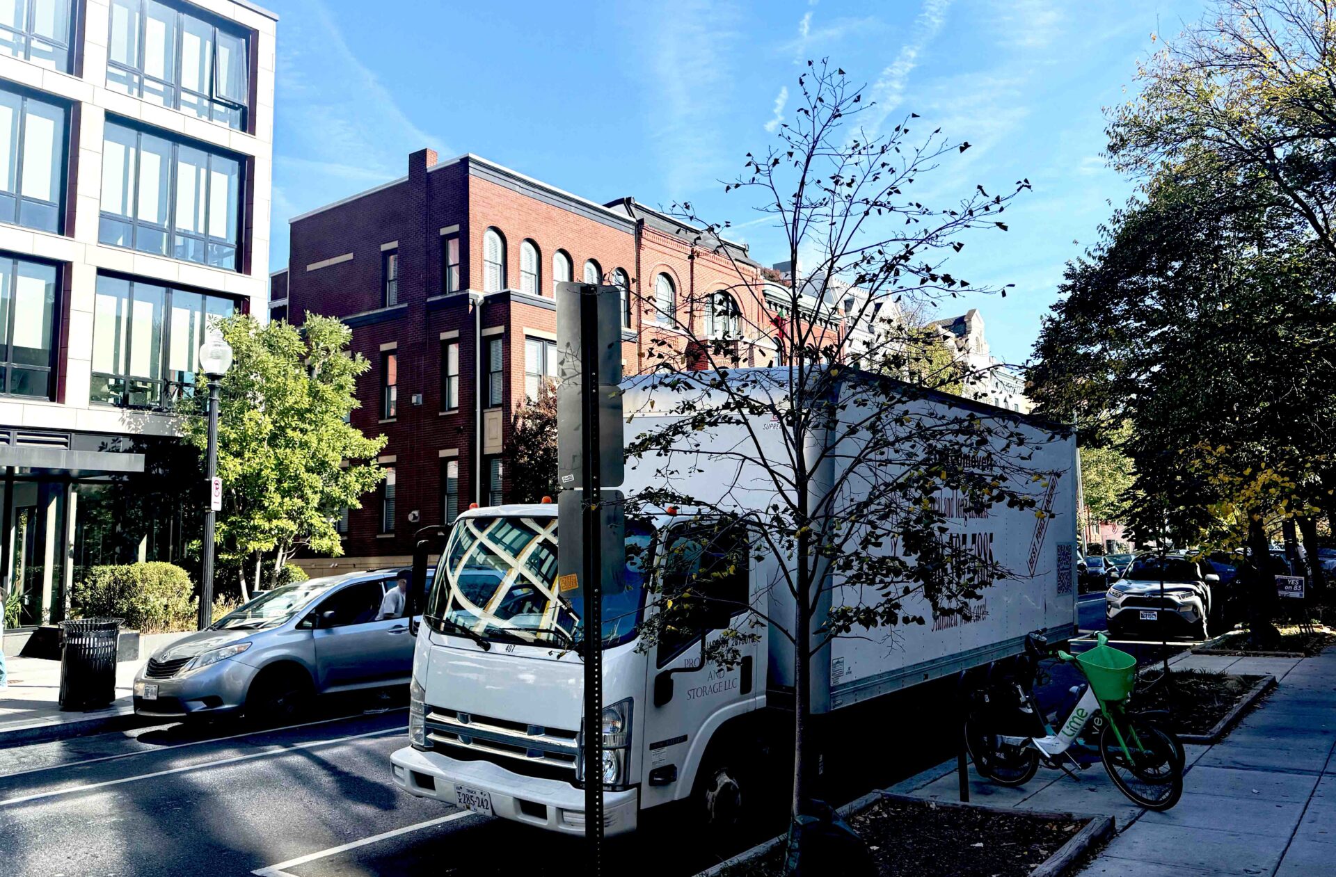 Moving to Reston, VA in Spring 2025: Essential Tips & Local Moving Services